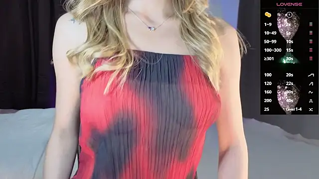 Snapshot of AmelieAxie chatting on 01/15/26, 02:48 AmelieAxie online show from 01/15/26, 02:48