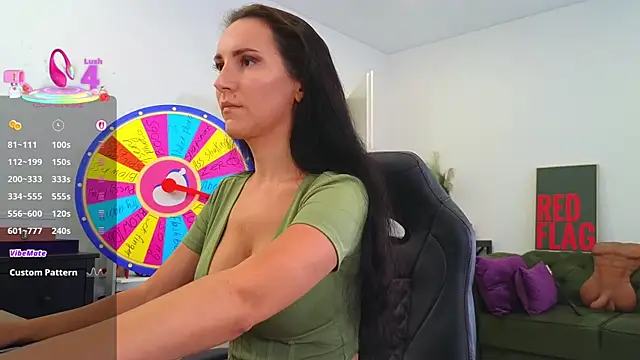 Snapshot of EvaKeks chatting on 09/14/25, 05:24 EvaKeks online show from 09/14/25, 05:24