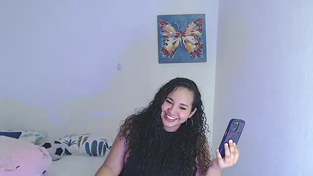 luciana keating online show from 11/29/25, 12:11