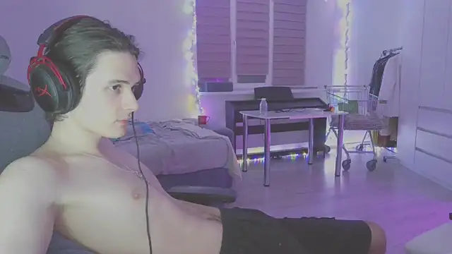 CandyChell online show from 02/22/25, 05:35