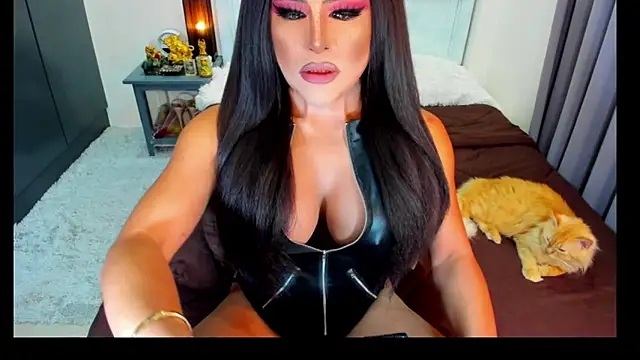 MissNaughtyTyra online show from 05/28/26, 12:29