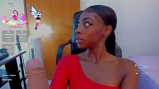 Snapshot of tyra_jackson chatting on 09/27/25, 11:27 tyra jackson online show from 09/27/25, 11:27