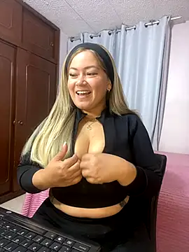 Melissa Bianco online show from 11/09/25, 05:55