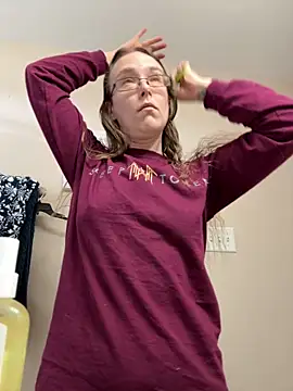 Snapshot of Dakota_02 chatting on 02/19/26, 03:42 Dakota 02 online show from 02/19/26, 03:42