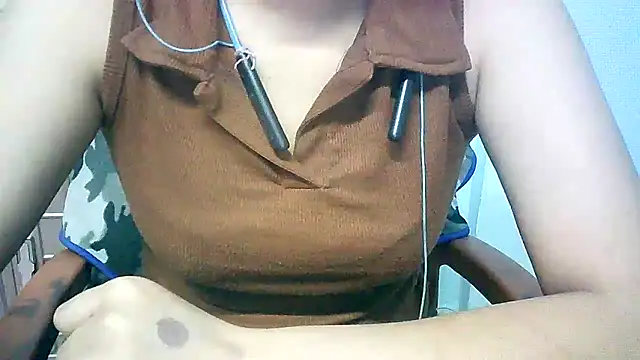 lovelydesi21 online show from 03/20/25, 04:09