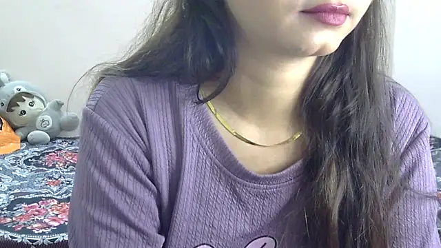 lovelydesi21 online show from 02/05/26, 01:18