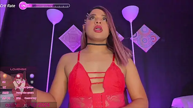 Snapshot of CrystalRambeau chatting on 12/13/24, 06:31 CrystalRambeau online show from 12/13/24, 06:31