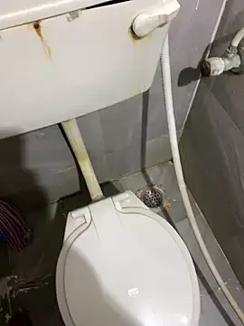 Rahuldhe22 online show from 12/31/24, 10:01