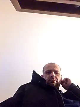 Roman0798 online show from 12/17/25, 02:44