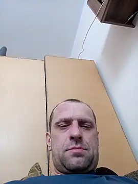 Roman0798 online show from 02/15/25, 11:06