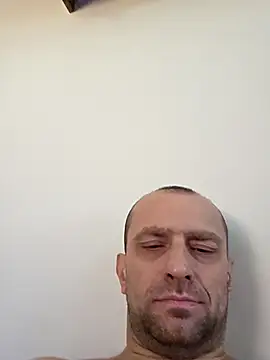 Roman0798 online show from 11/28/25, 10:15