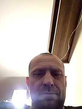 Roman0798 online show from 11/29/25, 01:17