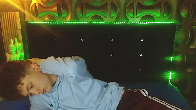 cruz dante online show from 04/15/26, 07:07