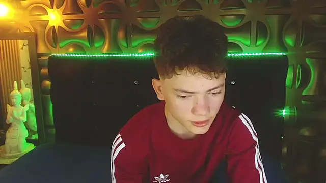 cruz dante online show from 04/08/26, 07:04