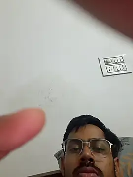Snapshot of ur_abhi chatting on 02/27/25, 06:42 ur abhi online show from 02/27/25, 06:42