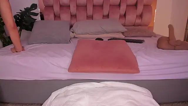 swt kahia online show from 12/02/25, 03:19