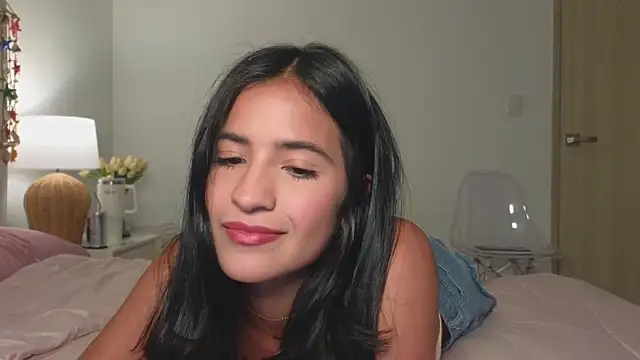 I am kat online show from 04/25/26, 02:36