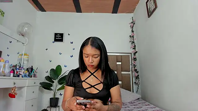 kendall-ewers online show from 05/25/26, 11:36