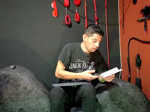 max power1 online show from 11/08/25, 08:12