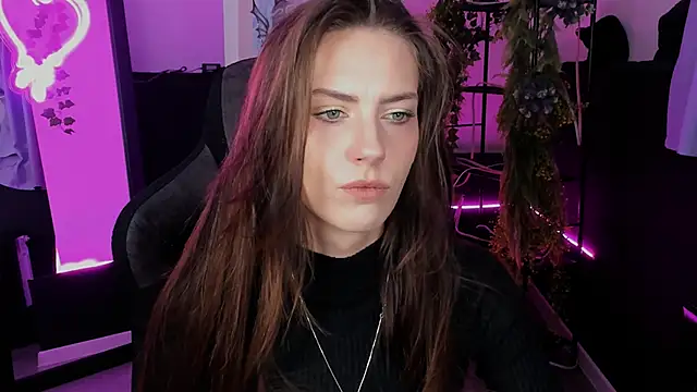 EmilyWilden online show from 11/06/25, 08:29