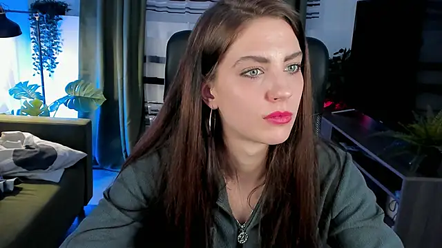 Snapshot of EmilyWilden chatting on 03/17/25, 11:53 EmilyWilden online show from 03/17/25, 11:53
