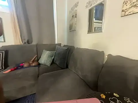 QueKitty online show from 06/07/26, 10:48