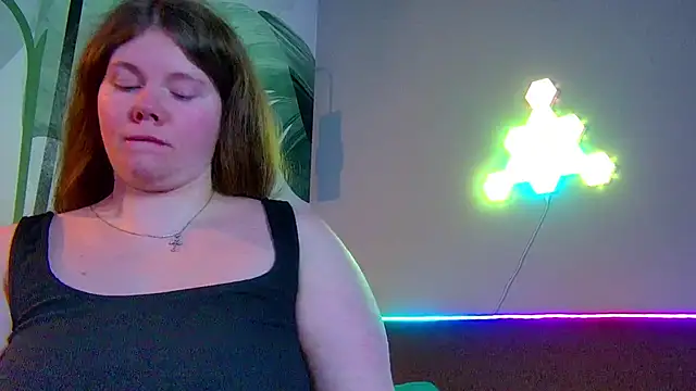 RubyValen online show from 11/14/25, 01:09