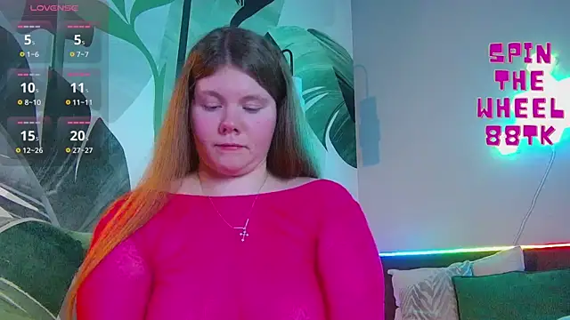 RubyValen online show from 11/19/25, 01:16