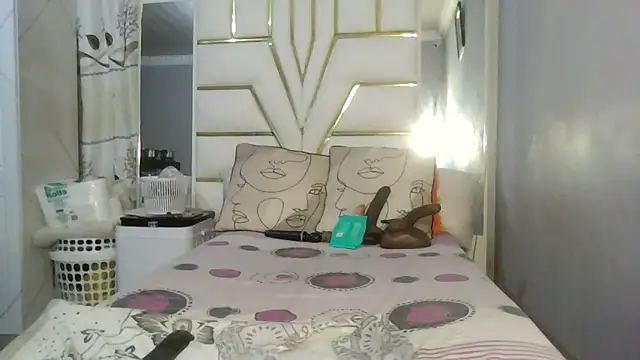 SexyyNana online show from 02/08/26, 12:19