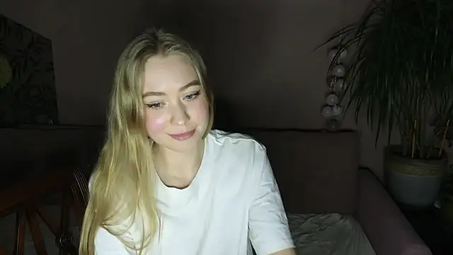 AmazovaAny online show from 11/13/25, 03:49