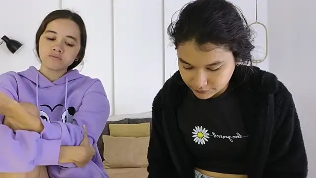 sexychanell 18 online show from 04/12/26, 01:25