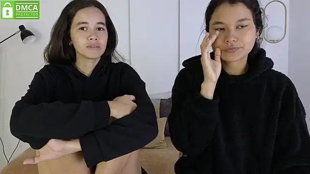 Snapshot of sexychanell_18 chatting on 02/18/26, 01:29 sexychanell 18 online show from 02/18/26, 01:29