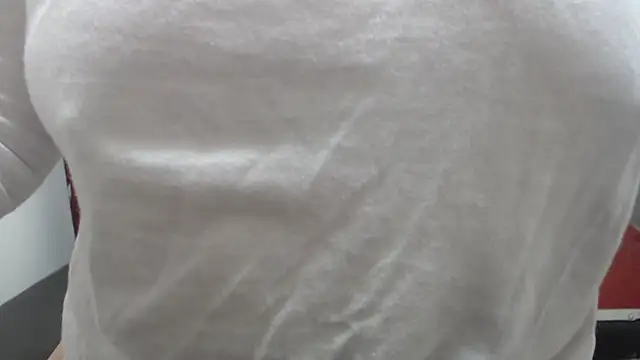 Laura hottt online show from 04/11/26, 01:35