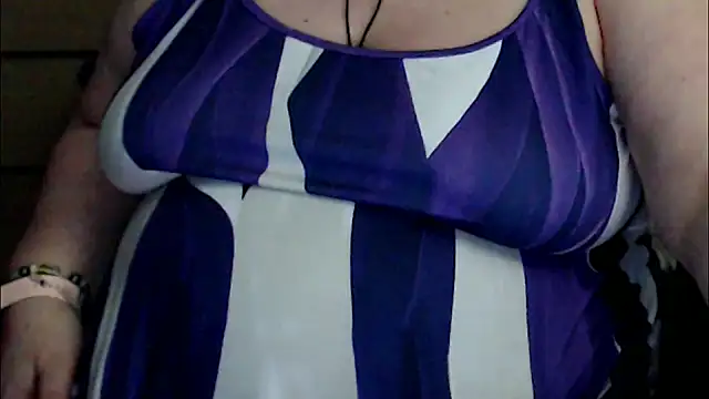 mayasmith online show from 07/10/26, 10:54
