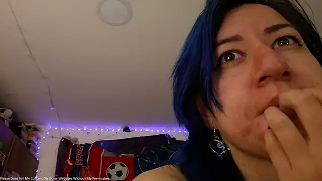 Snapshot of pussytight_pervert chatting on 06/19/26, 02:06 pussytight pervert online show from 06/19/26, 02:06