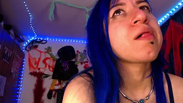 pussytight pervert online show from 10/27/25, 01:06