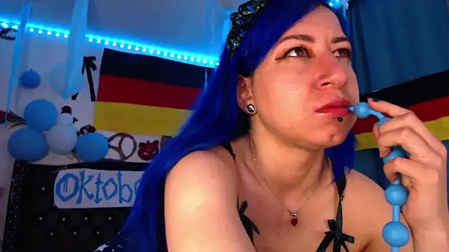 pussytight pervert online show from 10/02/25, 11:19