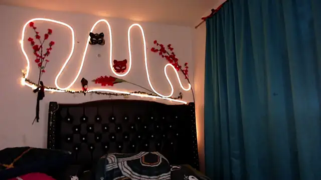 pussytight pervert online show from 03/18/25, 07:55