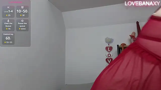 Snapshot of Love-Banaxy chatting on 12/23/25, 09:08 Love-Banaxy online show from 12/23/25, 09:08