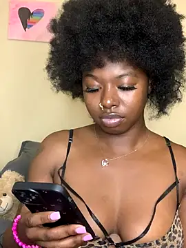 Snapshot of TinyBlazian901 chatting on 09/30/25, 05:57 TinyBlazian901 online show from 09/30/25, 05:57