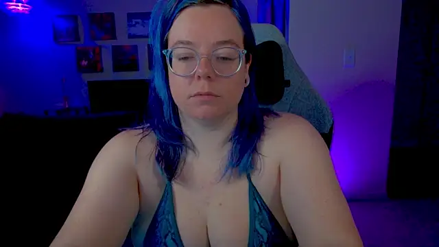 KiraSpitQueen online show from 05/31/26, 03:56