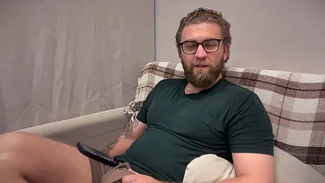 Bear bear  online show from 07/21/26, 09:43