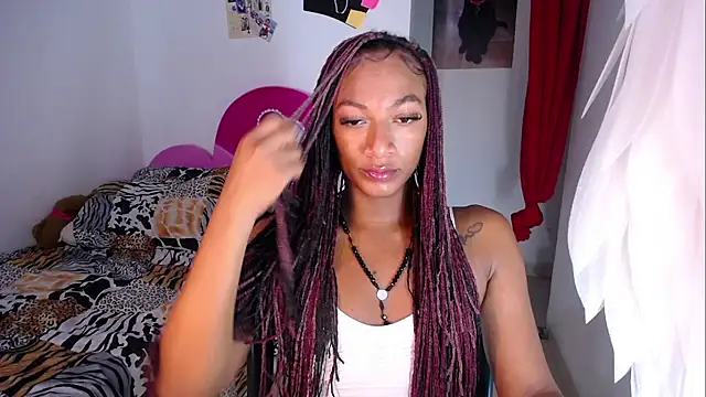 Snapshot of samy_doll chatting on 03/07/26, 08:21 samy doll online show from 03/07/26, 08:21