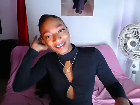 Snapshot of samy_doll chatting on 07/12/26, 05:03 samy doll online show from 07/12/26, 05:03