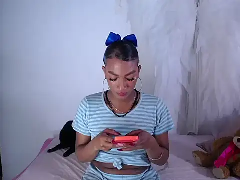 Snapshot of samy_doll chatting on 03/20/26, 03:40 samy doll online show from 03/20/26, 03:40