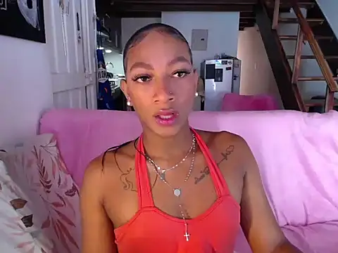 Snapshot of samy_doll chatting on 07/08/26, 05:24 samy doll online show from 07/08/26, 05:24