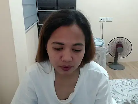 xTheLastVIRGINx online show from 03/19/26, 02:50