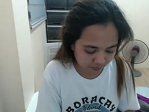 xTheLastVIRGINx online show from 04/03/26, 05:08