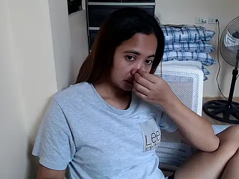 xTheLastVIRGINx online show from 02/06/26, 05:47