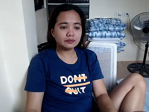 xTheLastVIRGINx online show from 02/14/26, 04:56